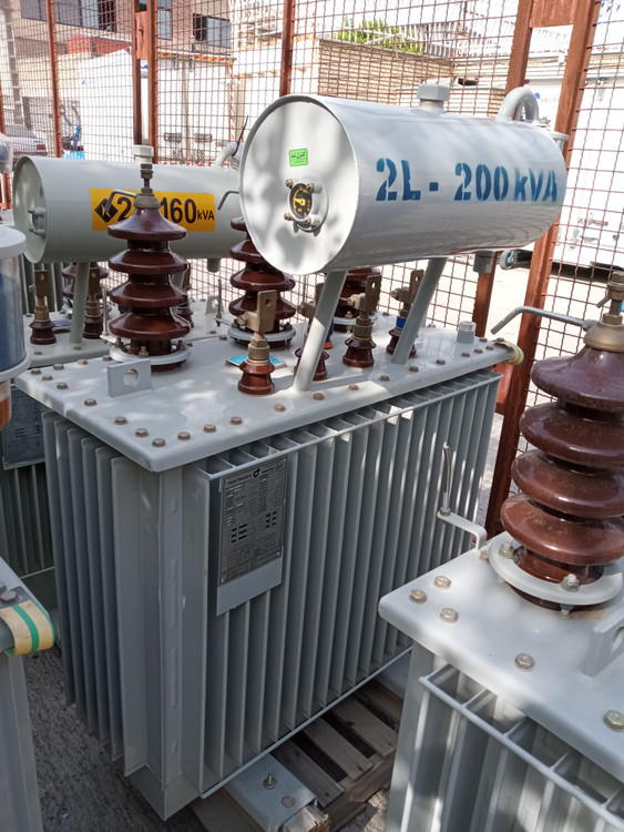 ترانسفورماتور ایران ترانسفو 200 kva کم تلفات